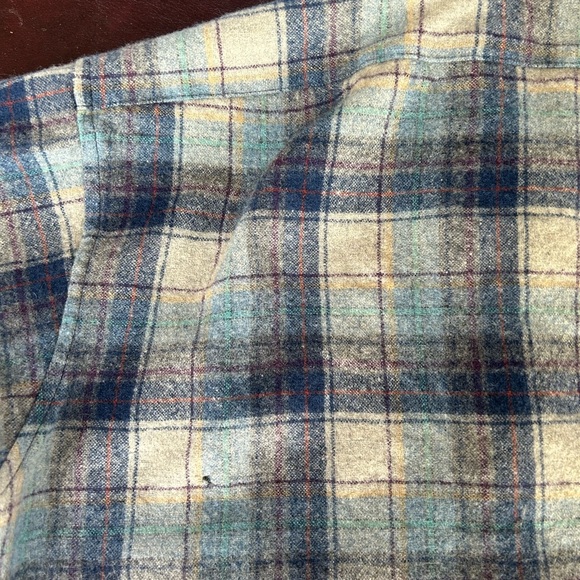 Vintage 100% wool blue Pentleton button up. Fits women’s L. - Picture 9 of 12